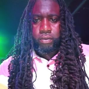 Meet your Posher, Dexter